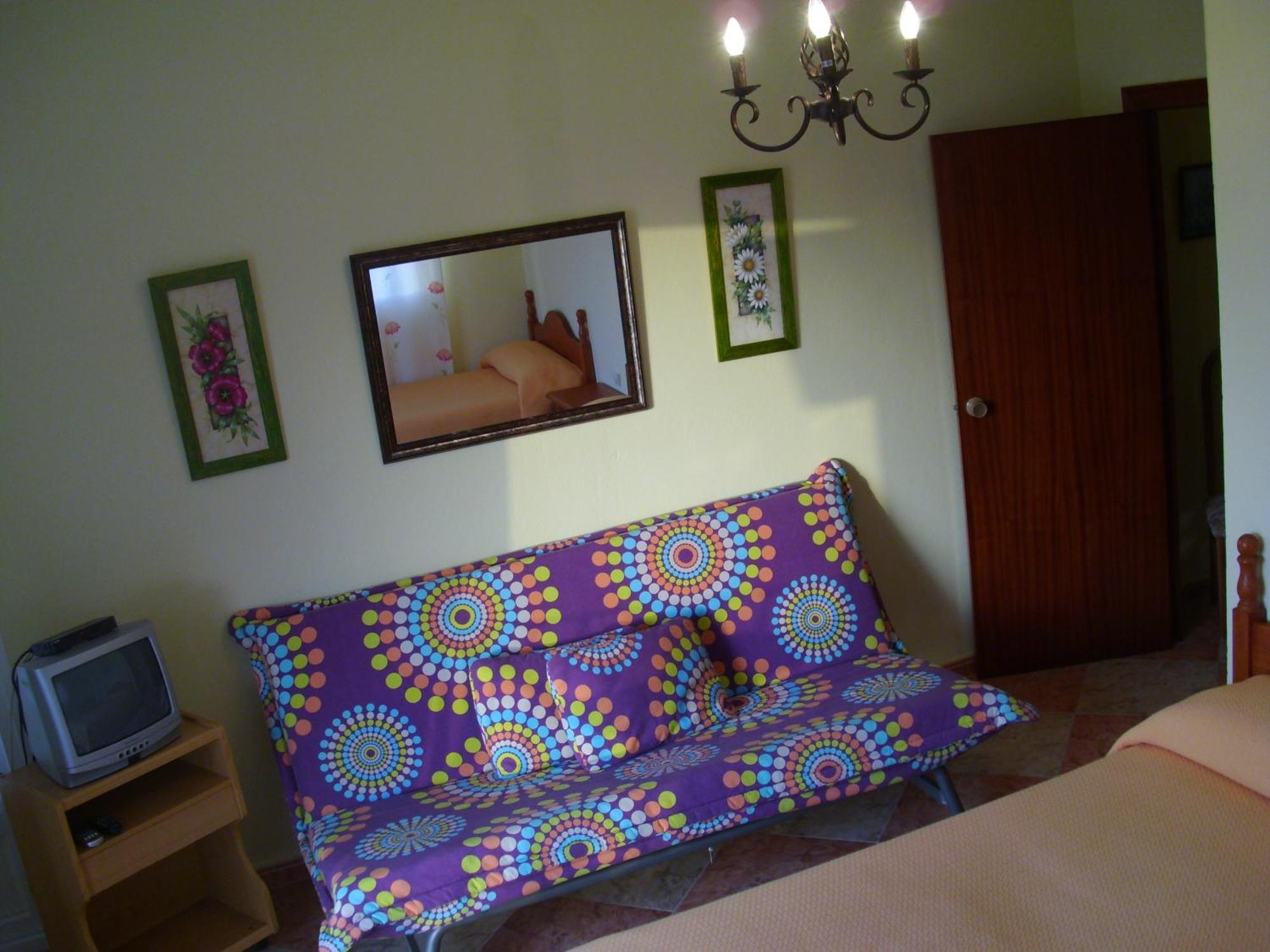 Hostal Sonrisa Del Mar โกนิล เด ลาฟรอนเตรา ภายนอก รูปภาพ